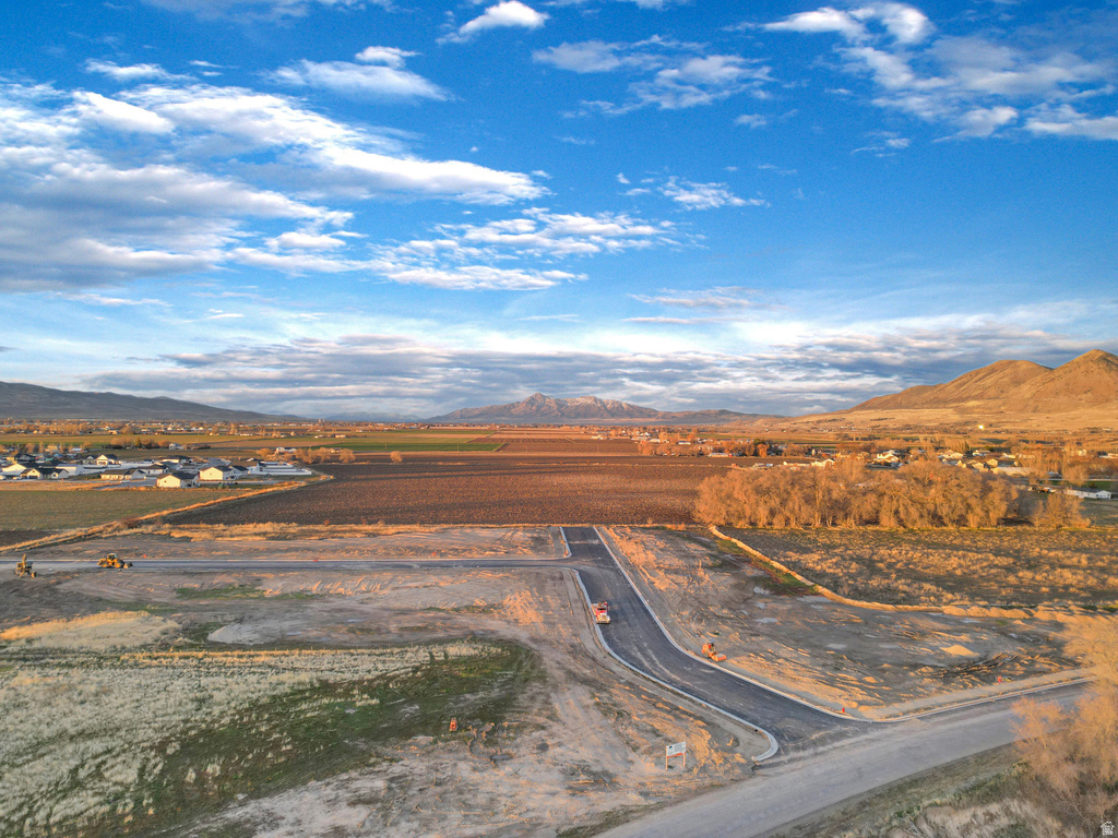 4596 W 9250 N Elwood, UT 84337