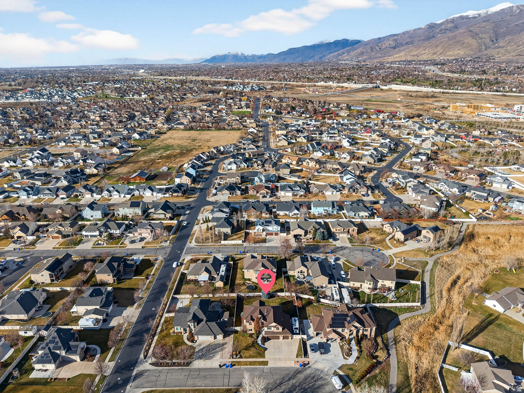 1898 W OLD FORT CIR Farmington, UT 84025