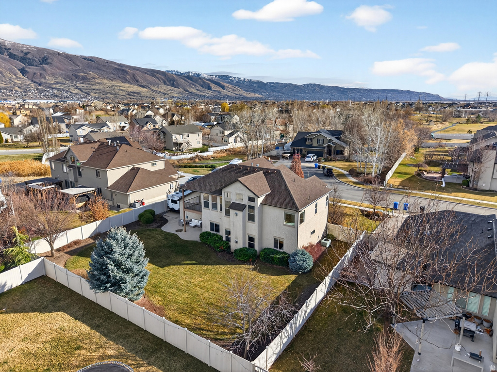 1898 W OLD FORT CIR Farmington, UT 84025