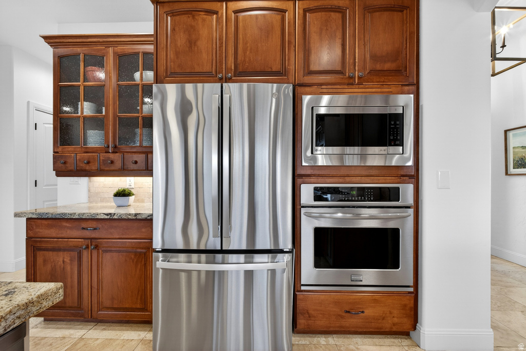 1898 W OLD FORT CIR Farmington, UT 84025