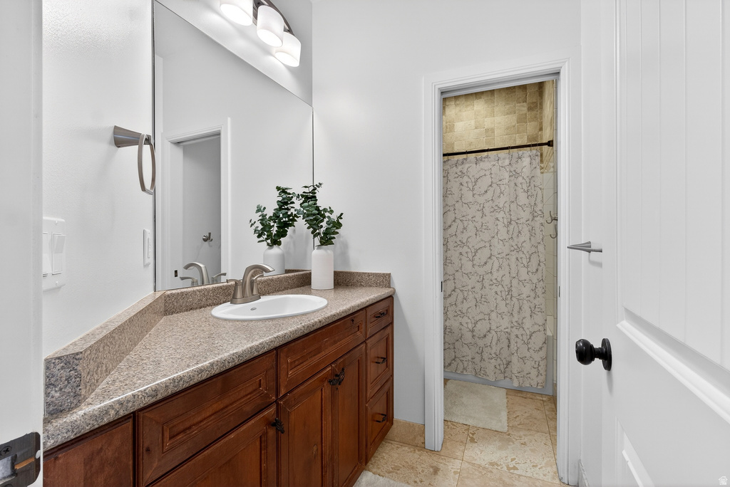 1898 W OLD FORT CIR Farmington, UT 84025