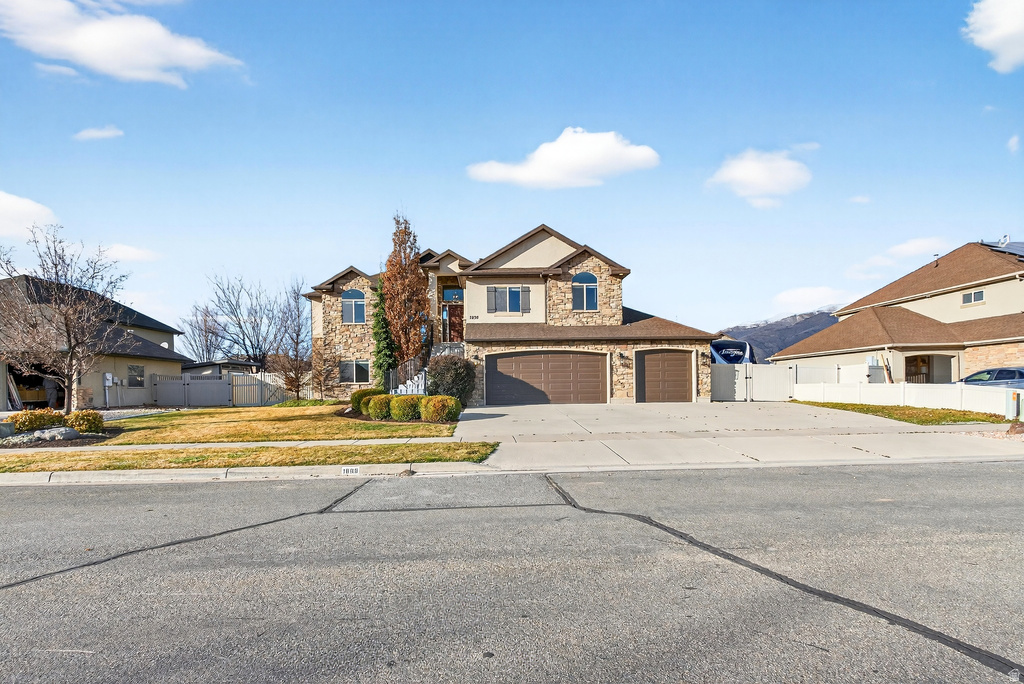 1898 W OLD FORT CIR Farmington, UT 84025