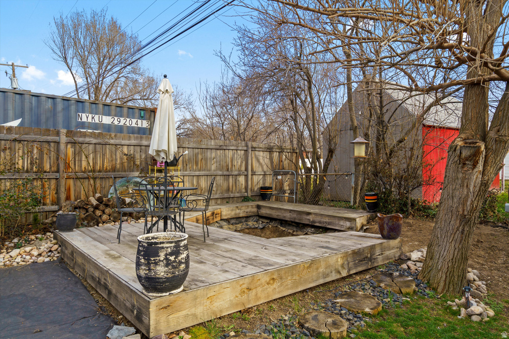 1222 E CRANDALL AVE Salt Lake City, UT 84106