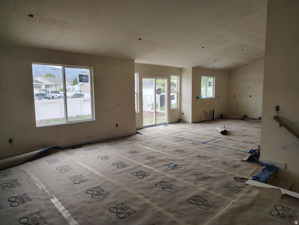 2124 N 90 W Tooele, UT 84074