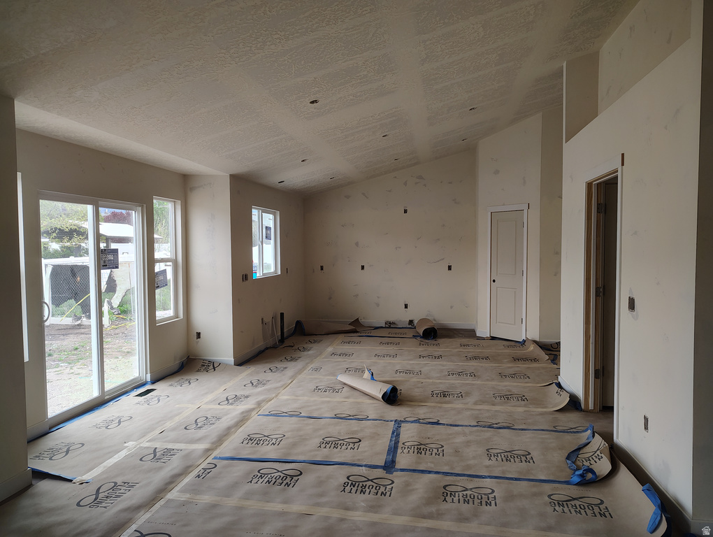 2124 N 90 W Tooele, UT 84074