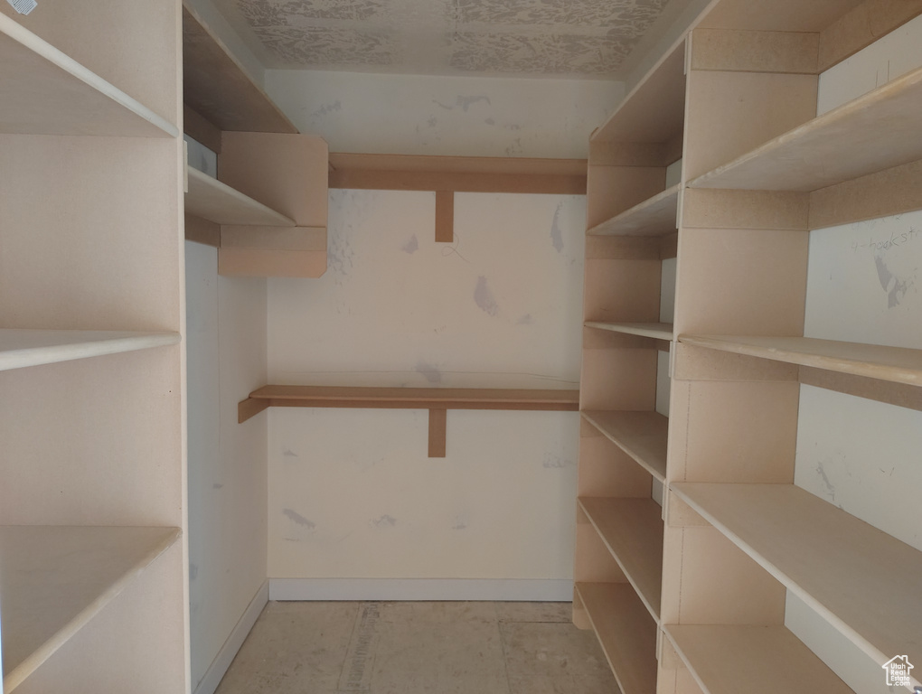 2124 N 90 W Tooele, UT 84074