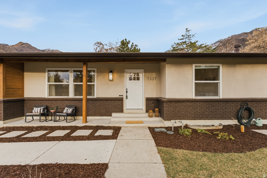 7337 S WINESAP CIR Cottonwood Heights, UT 84121