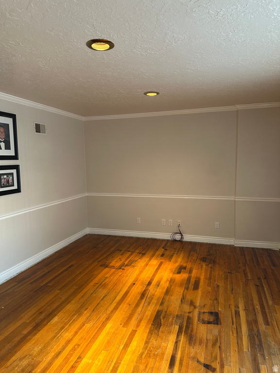 571 E BEN LOMOND AVE South Ogden, UT 84403