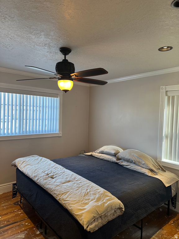 571 E BEN LOMOND AVE South Ogden, UT 84403