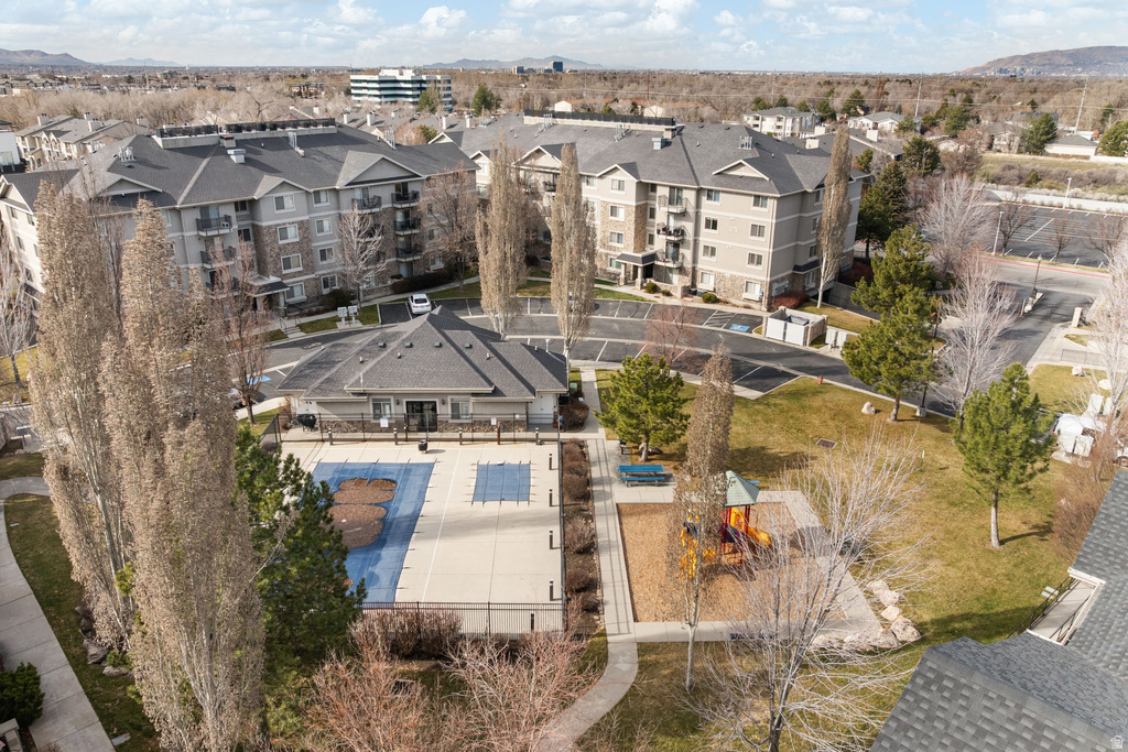 1230 E PRIVET DR #213 Cottonwood Heights, UT 84121