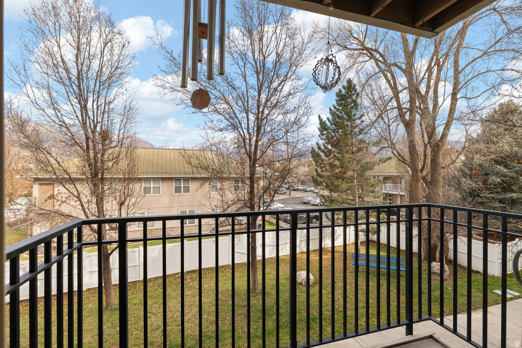 1230 E PRIVET DR #213 Cottonwood Heights, UT 84121