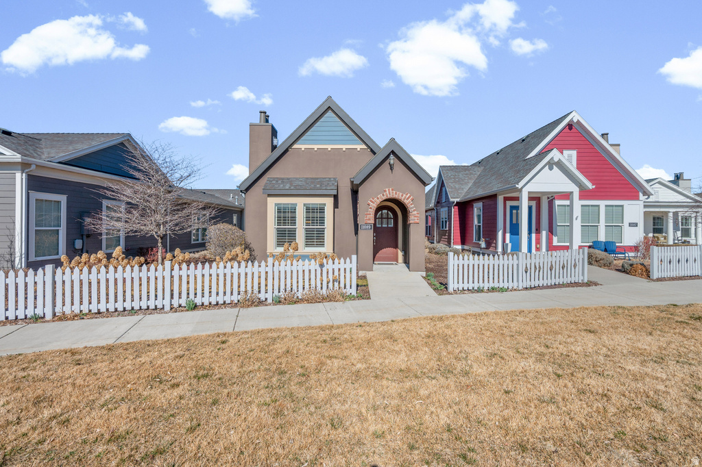 11089 S CASCABEL DR South Jordan, UT 84009