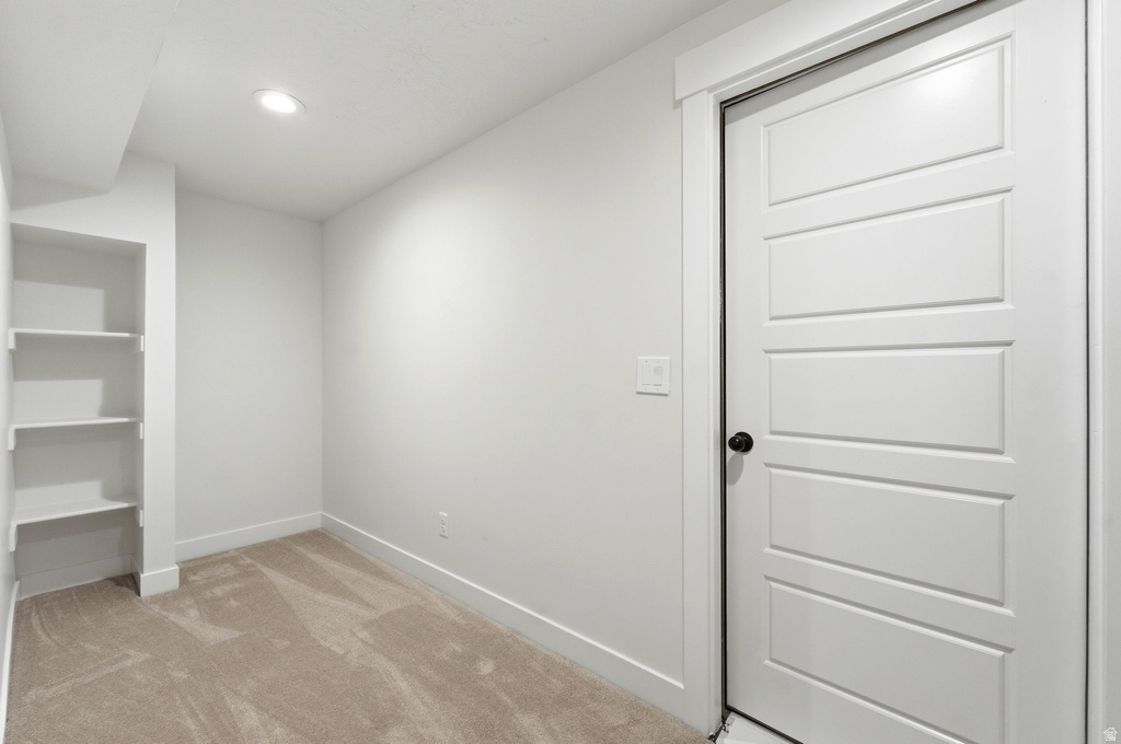 370 W PARKWAY DR Kaysville, UT 84037