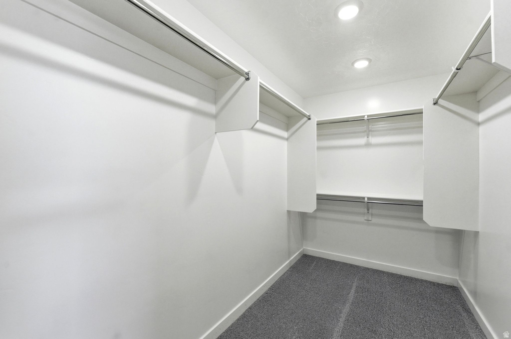 370 W PARKWAY DR Kaysville, UT 84037