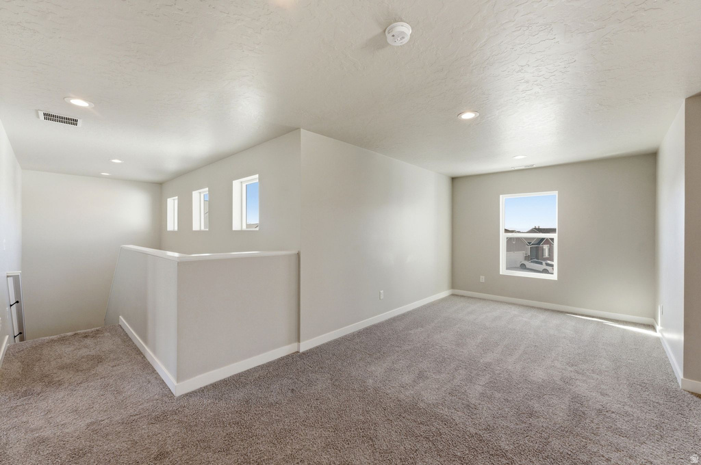 370 W PARKWAY DR Kaysville, UT 84037