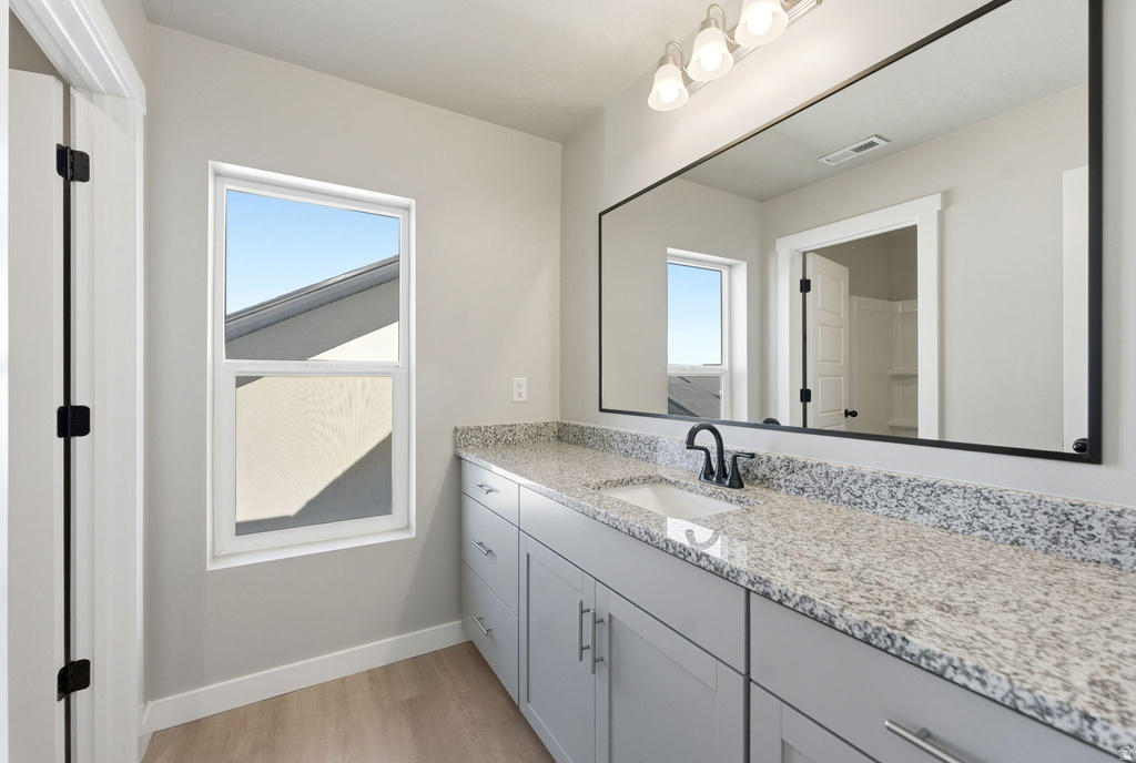 370 W PARKWAY DR Kaysville, UT 84037