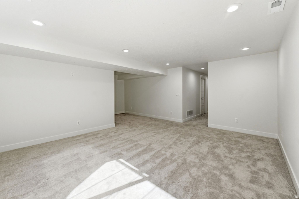 370 W PARKWAY DR Kaysville, UT 84037