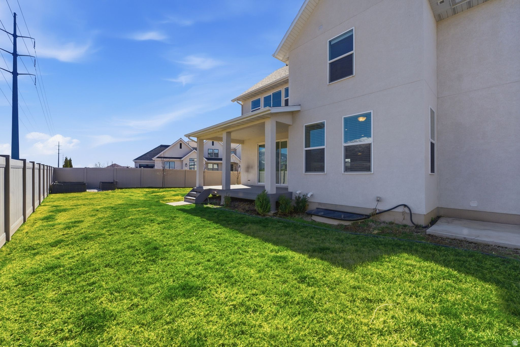 370 W PARKWAY DR Kaysville, UT 84037