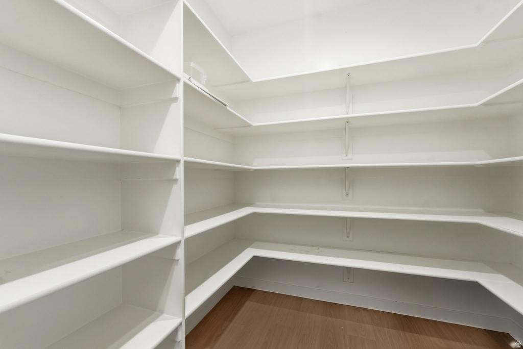 370 W PARKWAY DR Kaysville, UT 84037