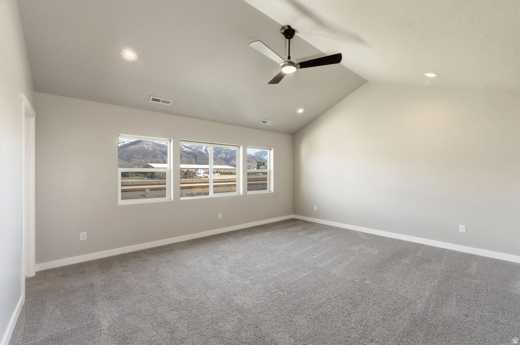 370 W PARKWAY DR Kaysville, UT 84037