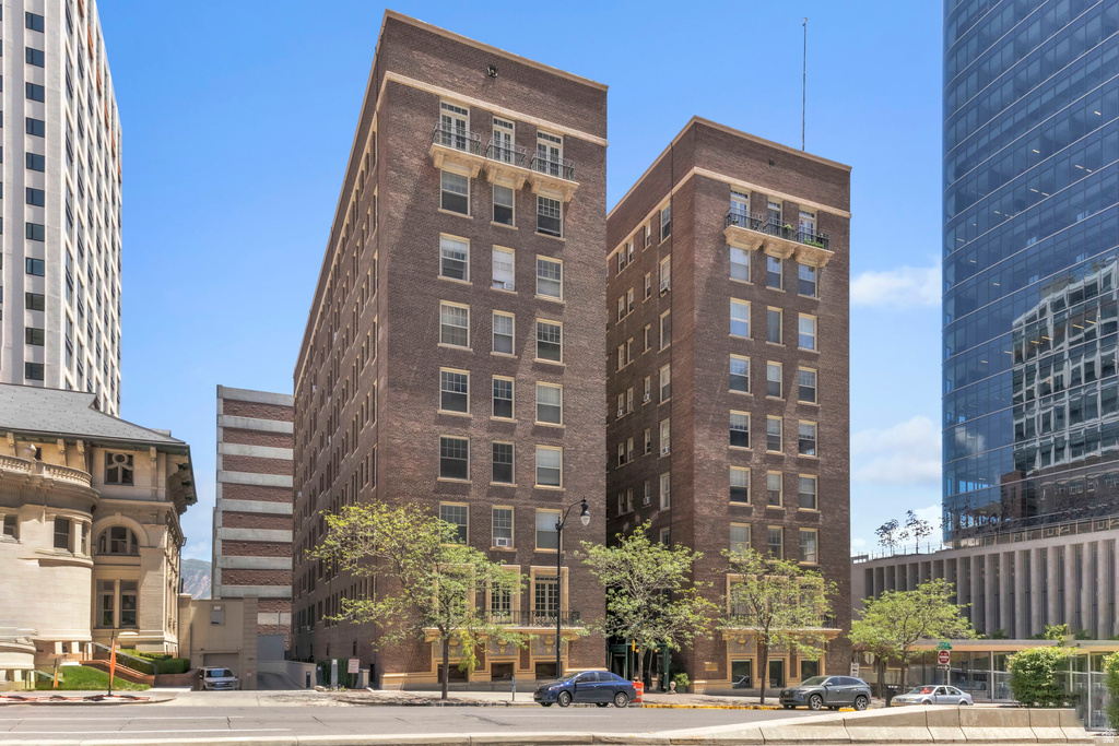 29 S STATE ST #216 Salt Lake City, UT 84111