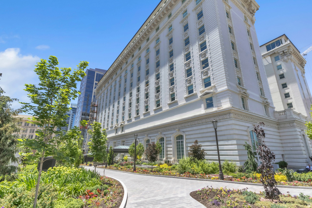 29 S STATE ST #216 Salt Lake City, UT 84111