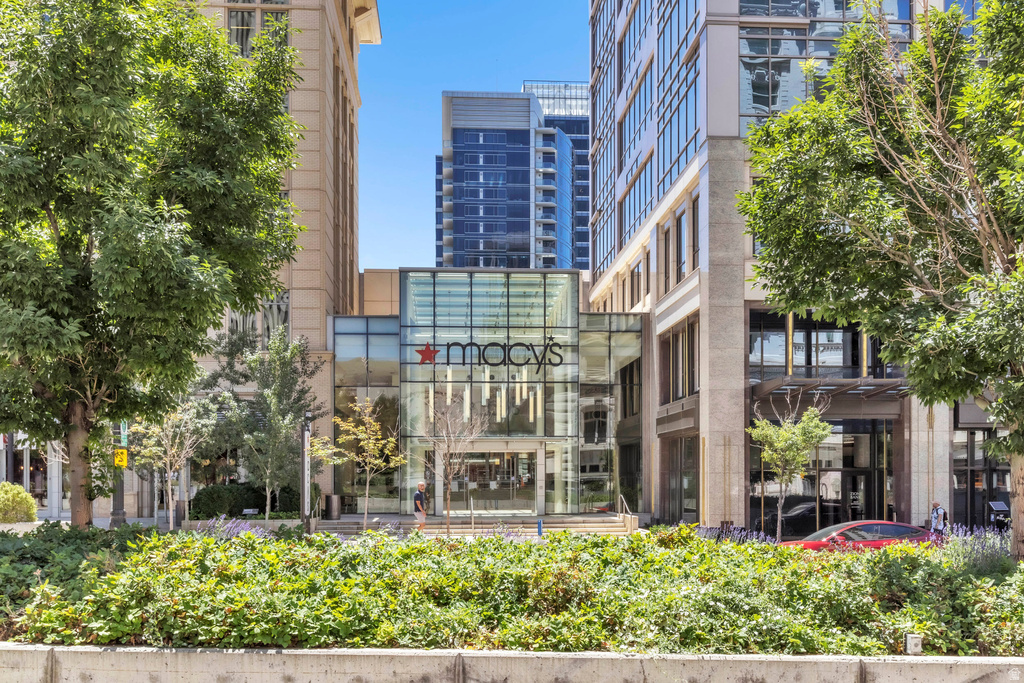 29 S STATE ST #216 Salt Lake City, UT 84111