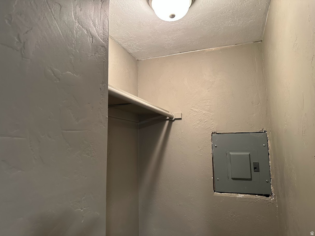 3031 MONROE BLVD Ogden, UT 84403