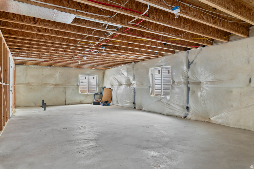 1337 E SKIP ST Eagle Mountain, UT 84005