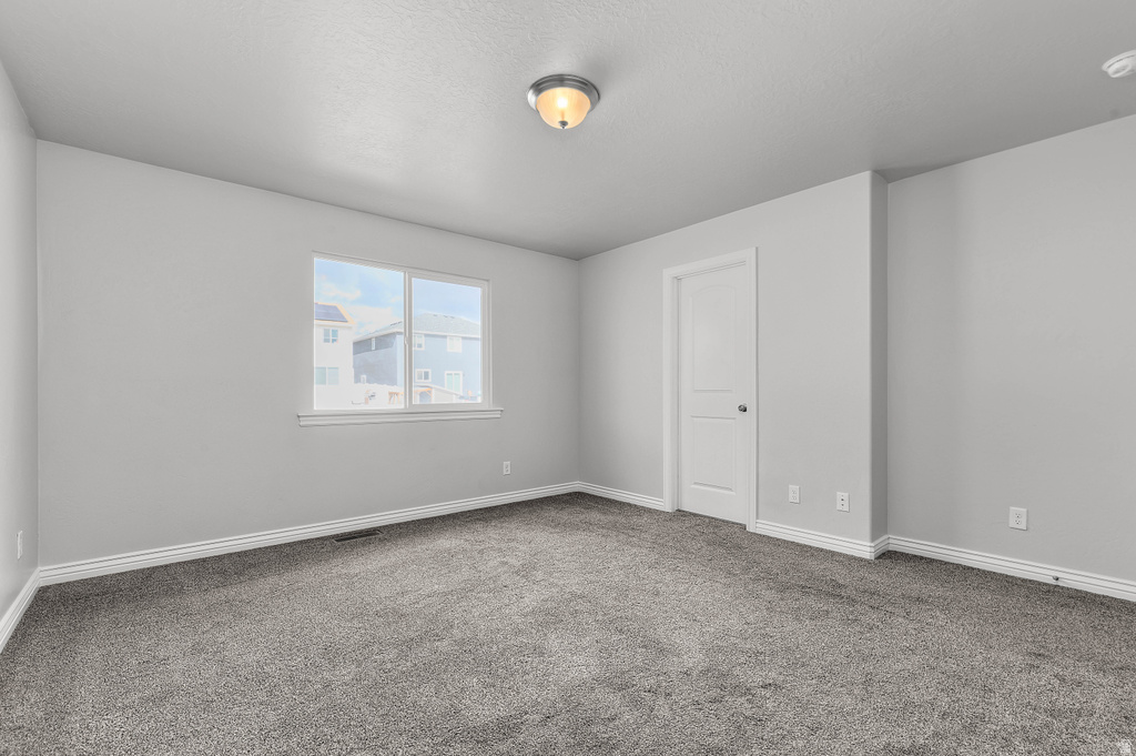 1337 E SKIP ST Eagle Mountain, UT 84005