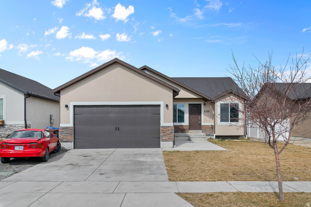 1337 E SKIP ST Eagle Mountain, UT 84005