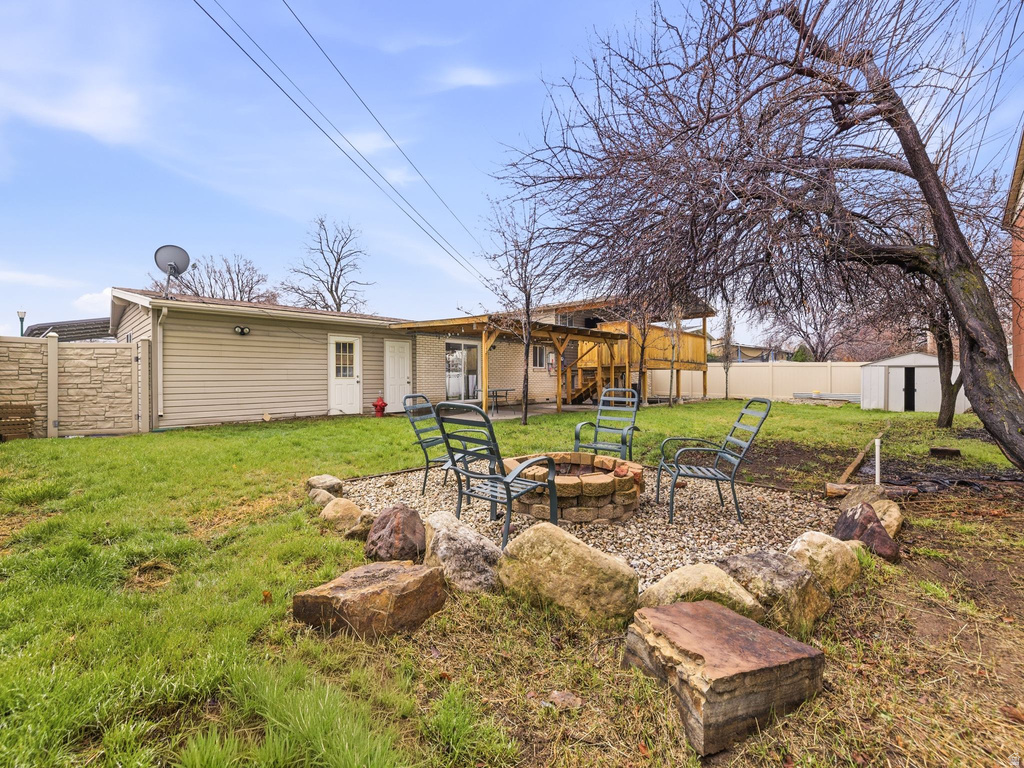 184 S WOODLAND DR Orem, UT 84097
