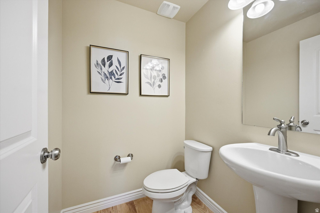 10708 S OZARKS DR South Jordan, UT 84009