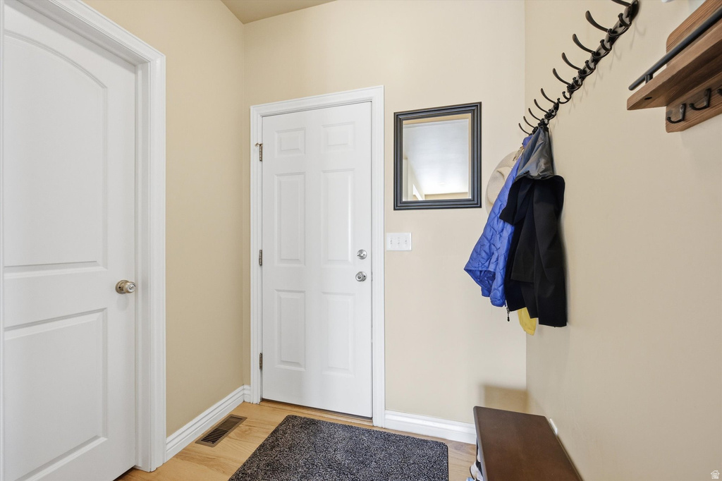 10708 S OZARKS DR South Jordan, UT 84009