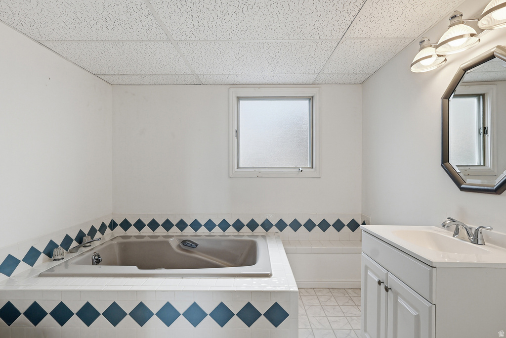 1443 E WASHAKIE CIR Ogden, UT 84403