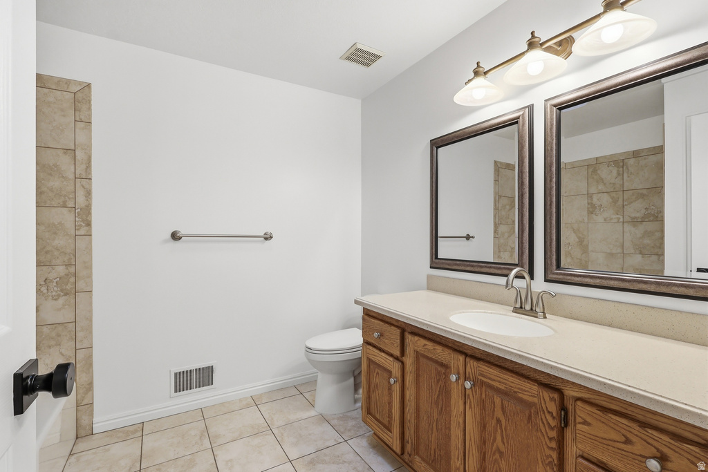 1443 E WASHAKIE CIR Ogden, UT 84403