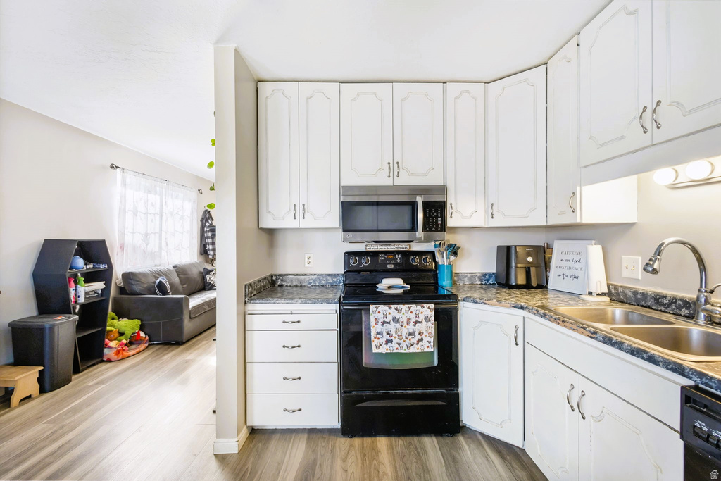 3225 S JASON PL West Valley City, UT 84119