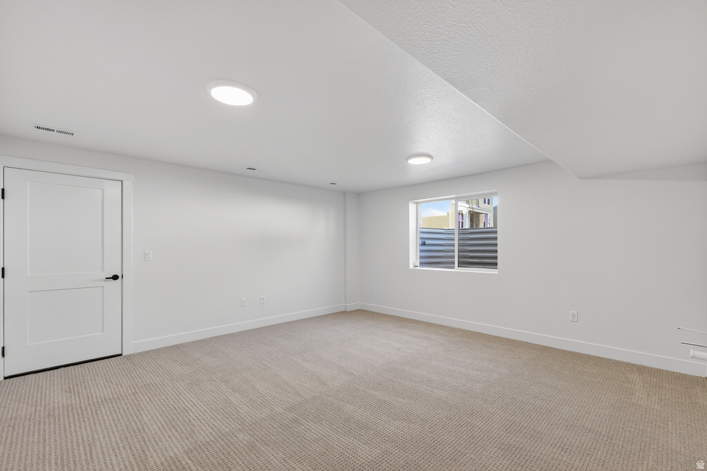 2777 W 2710 N #117 Plain City, UT 84404