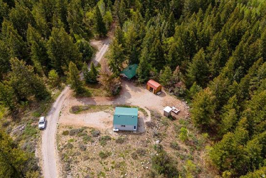53 SQUAW CRK Lava Hot Springs, ID 83246