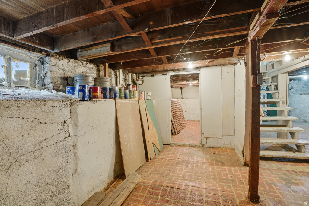 1998 S 1000 E Salt Lake City, UT 84105