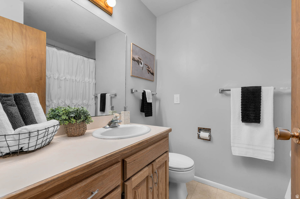 385 S BAIRD CIR South Salt Lake, UT 84115