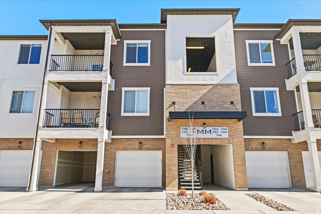 742 N 260 W #MM304 Vineyard, UT 84059