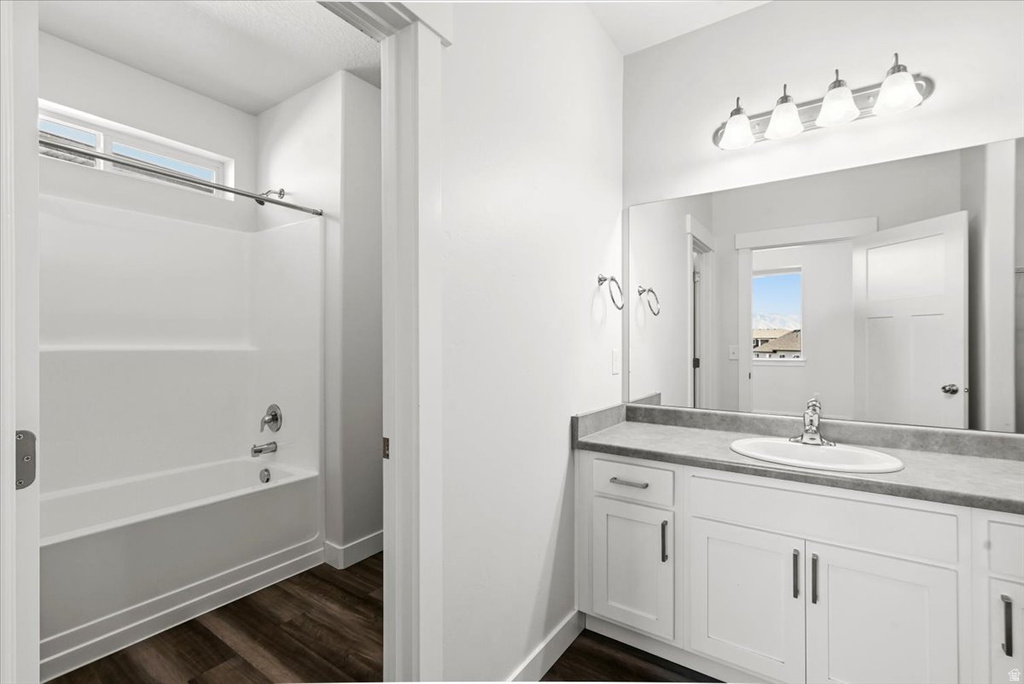 742 N 260 W #MM304 Vineyard, UT 84059