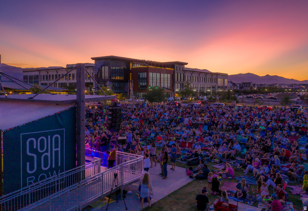 4714 W DAYBREAK RIM WAY South Jordan, UT 84009