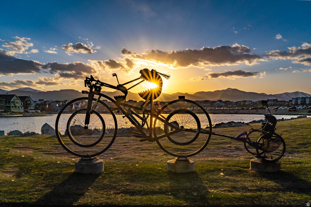 4714 W DAYBREAK RIM WAY South Jordan, UT 84009