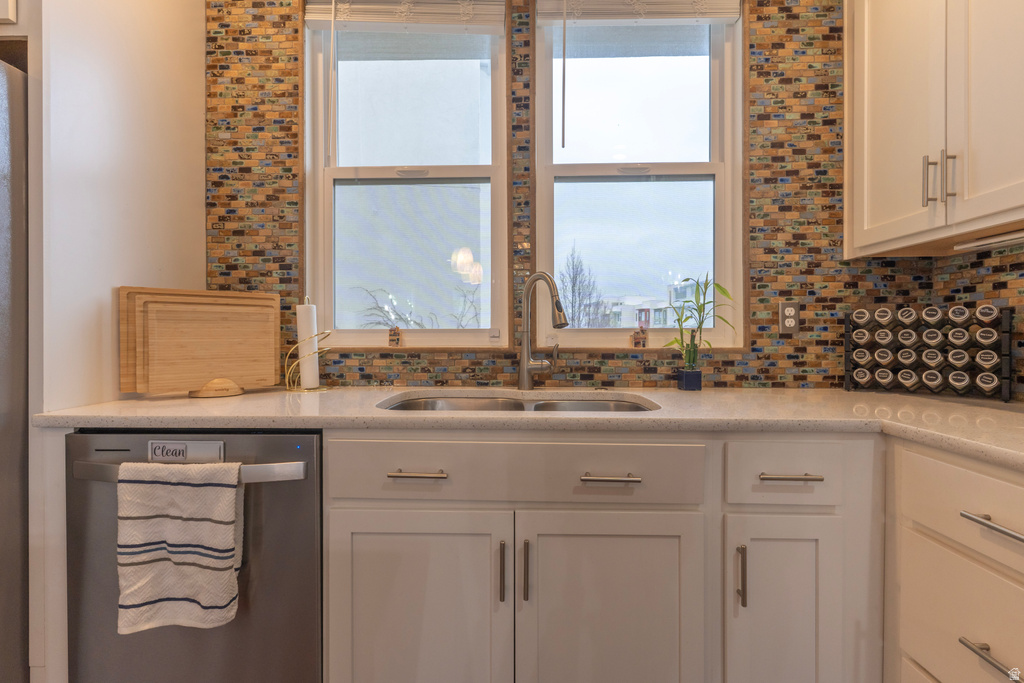 4714 W DAYBREAK RIM WAY South Jordan, UT 84009