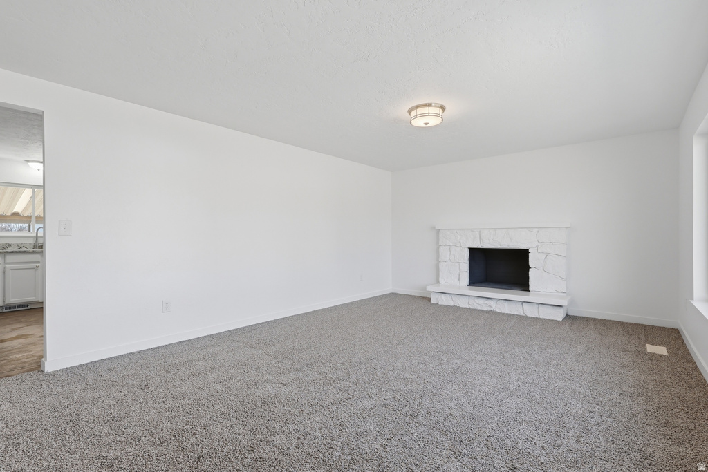 2395 W LONGMEADOW DR Taylorsville, UT 84129