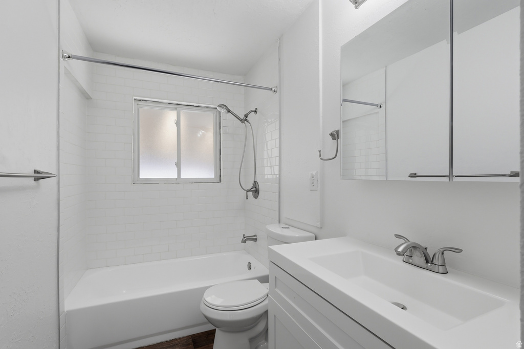 2395 W LONGMEADOW DR Taylorsville, UT 84129