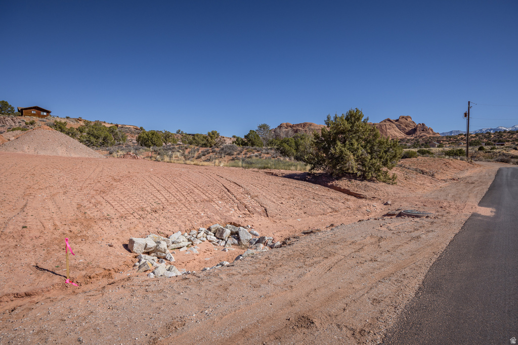 3239  CARROLL DR Moab, UT 84532