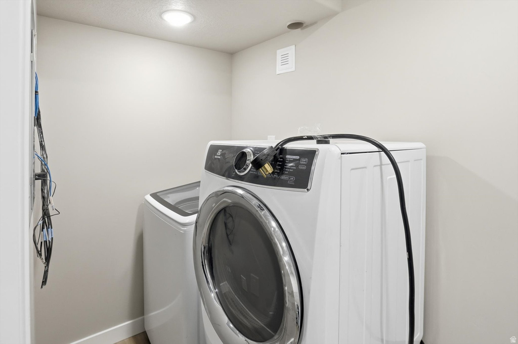 3815 W SAFFLOWER DR Lehi, UT 84048